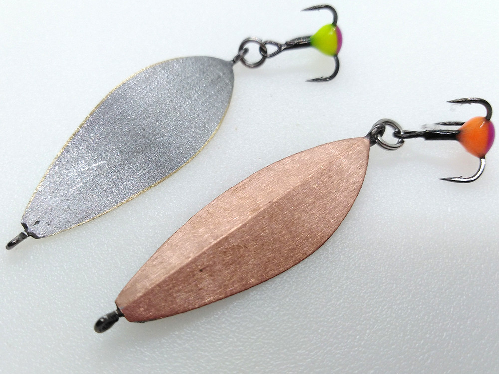 Фотография Зимняя блесна MF Клоп М 36мм подвес медь