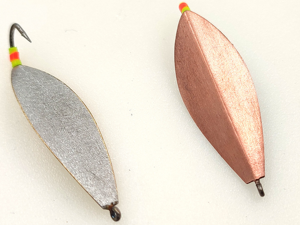 Фотография Зимняя блесна MF Клоп VP 33мм впай медь