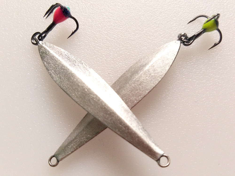 Фотография Зимняя блесна MF Ice "Киса" подвес серебро 36мм