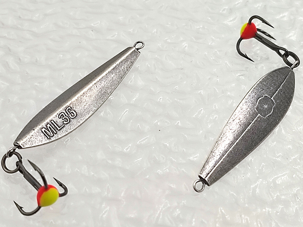 Фотография Зимняя блесна литая Маралистик ML36 подвес старое серебро